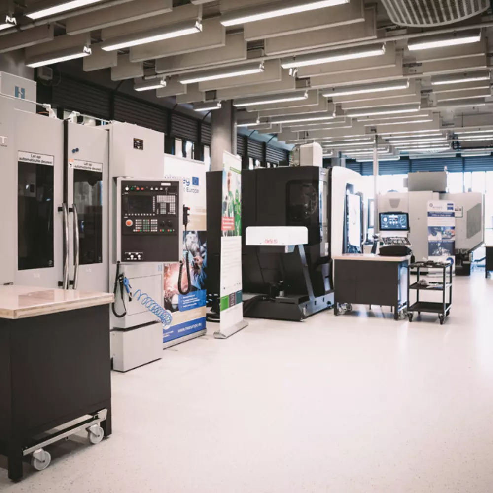 Cursus CNC frezen Siemens 840D/828D Cursus CNC frezen Siemens 840D/828D